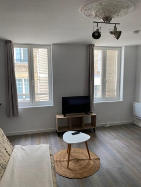 Appartement entier 35M2 Avenue Emile Zola